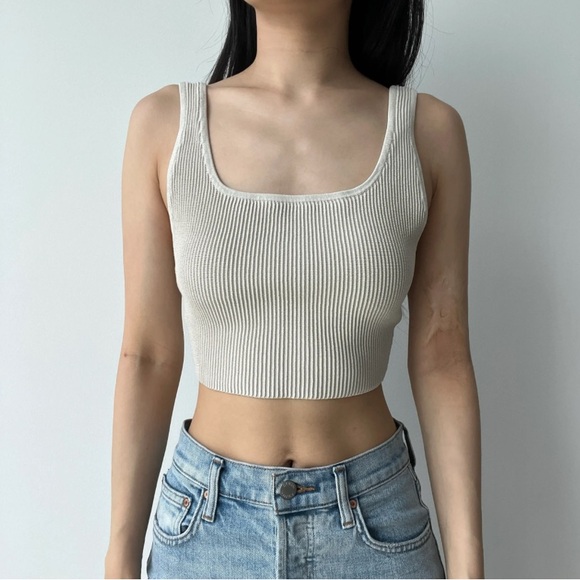 Babaton Tops - Babaton Aritzia Sculpt Matte Pearl Ribbed Knit Tank Top Cropped Crop 4 Small